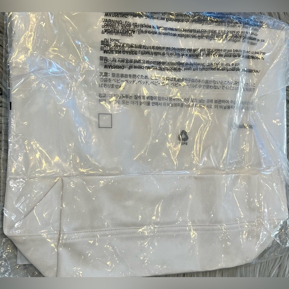 NWT Lululemon double handle canvas tote - Picture 3 of 4